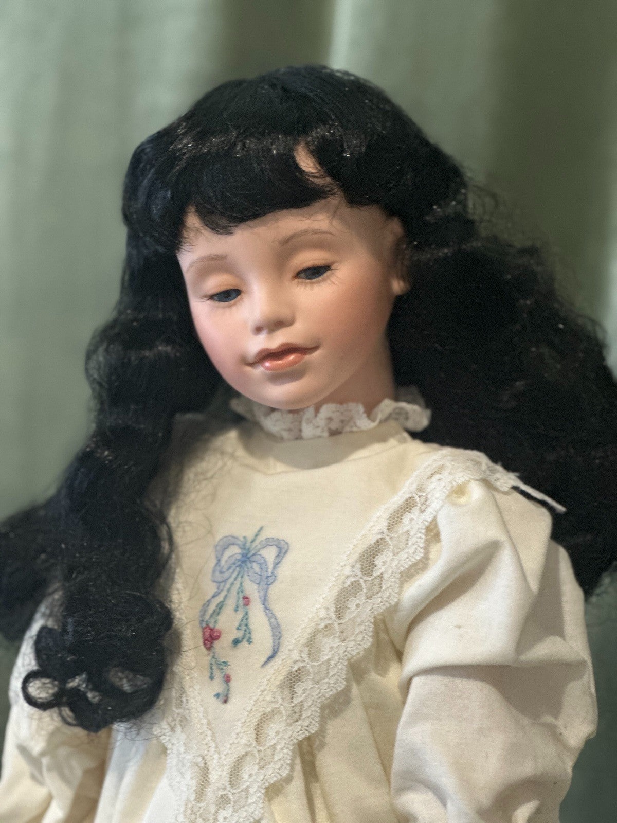 Collectable Elke’s Original Porcelain 25” Doll “Alicia” Box/COA/Book LE 132/250