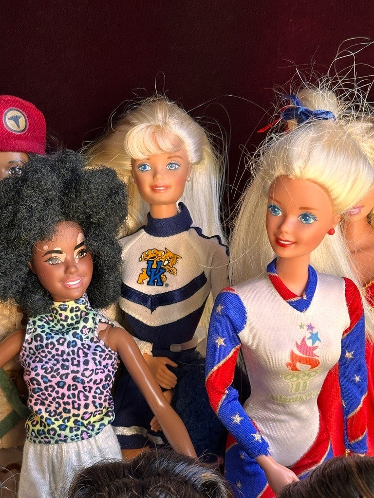 Lot of 17 Vintage Mattel Babrbie and Friends Dolls As Is