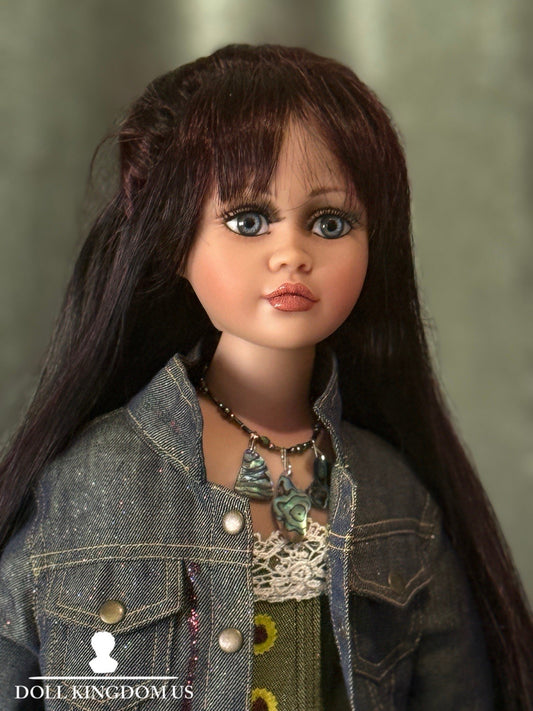 Collectible Artist Vinyl 30” Doll Maggie by Jan Mclean COA/Tag/Stand LE 494