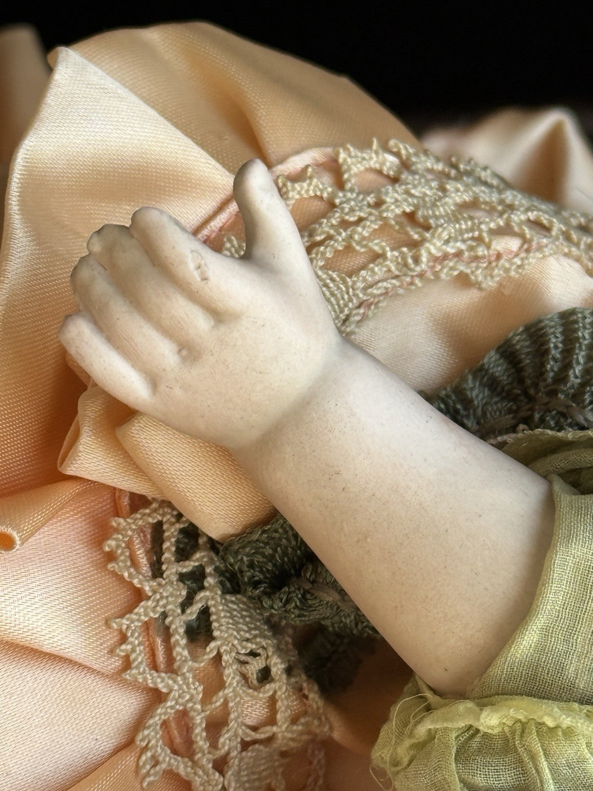 Antique German 20” Gebrüder Kuhnlenz (?) Bisque Shoulder Head Doll