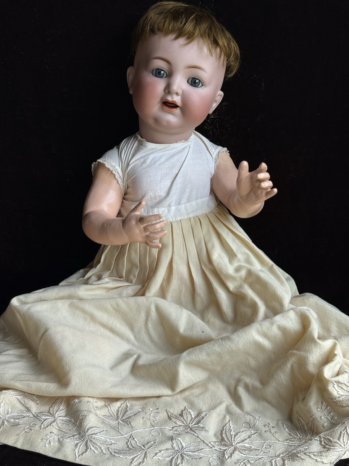 Antique German 24” Simon & Halbig Kammer & Reinhardt 126 Bisque Head Baby Doll