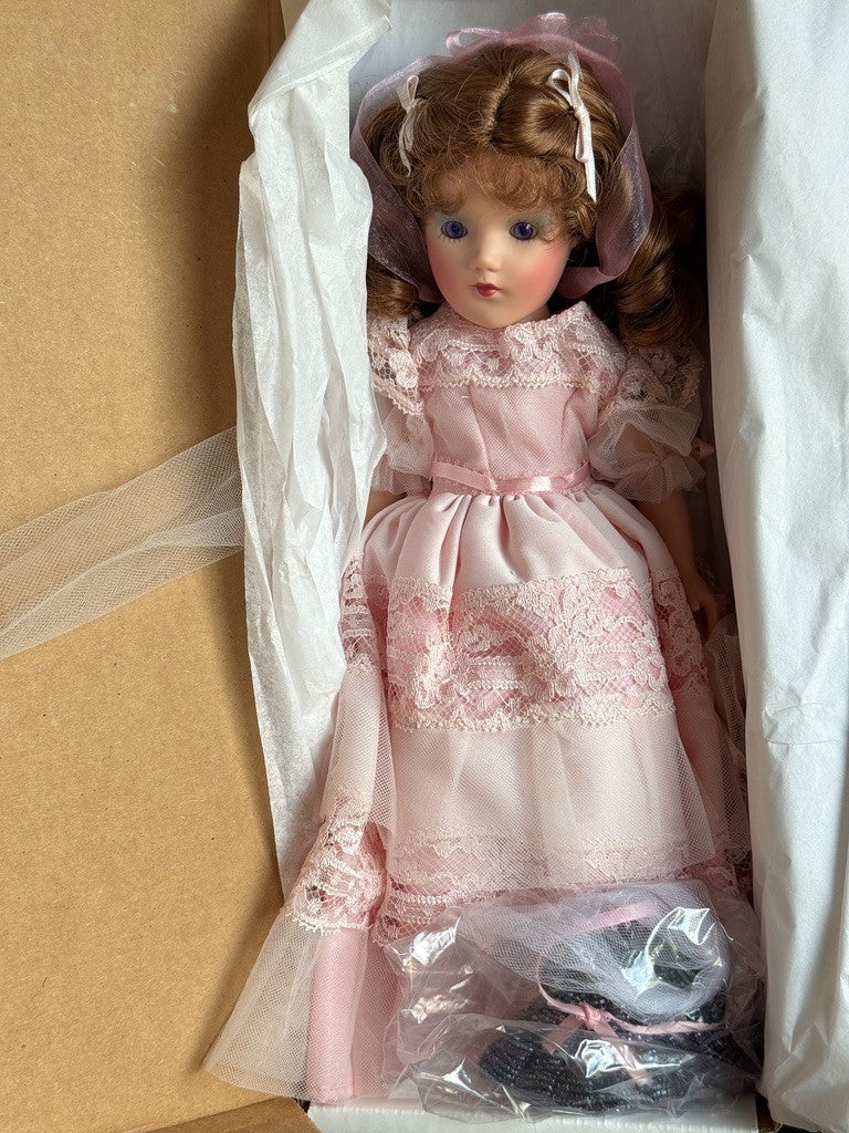 Mary Hoyer Mary Lynne 13” Vinyl Doll New in Box Doll