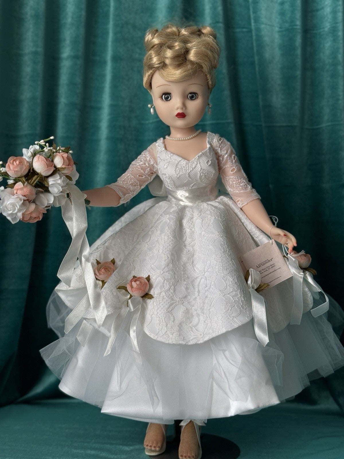 Madame Alexander Doll Club  21” “June Bride” Cissy Doll LE 300 With Tag
