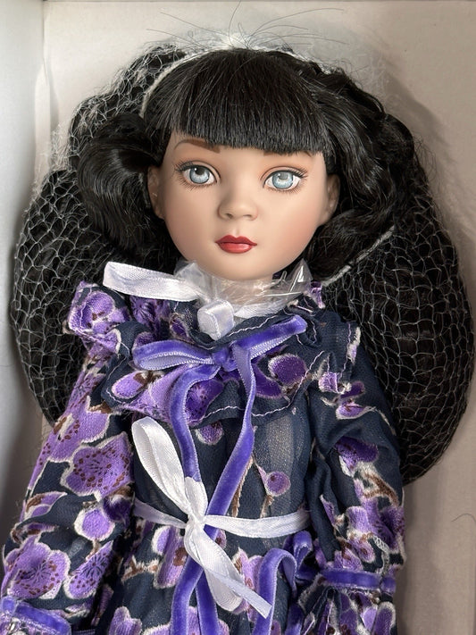 Tonner Ellowyne Wilde Picking Up The Pieces Fashion Doll New in Box