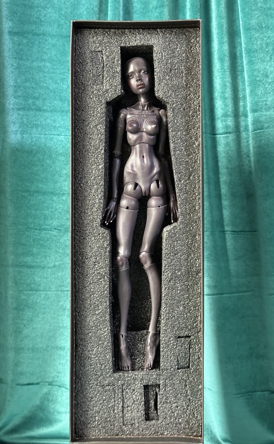 MIB Collectible Female Dark Complexion 13” BJD Resin Sumul Fashion Doll