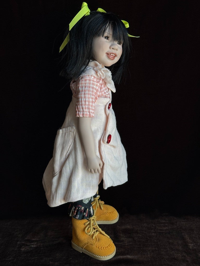 Rare Lifelike Zwergnase 17.5” Vinyl Suri Doll 2022 LE 25 with Bag and Tag