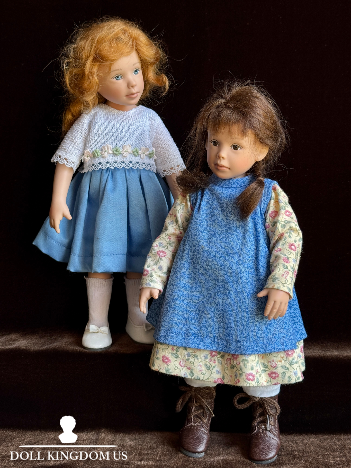 Lot of 2 Collectible 10” Mary Oldenburg Vinyl Willow and Holly Signed Dolls