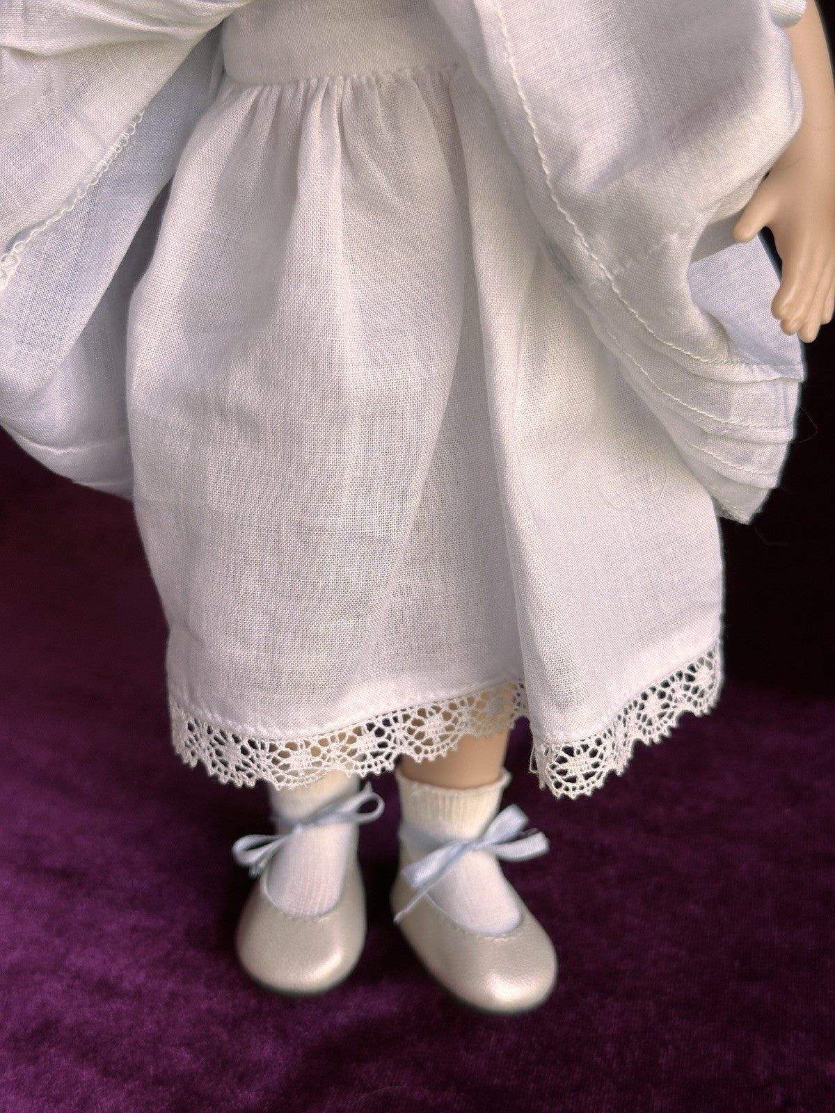 Collectible 10.5” Vinyl Cloth Heidi Plusczok Doll