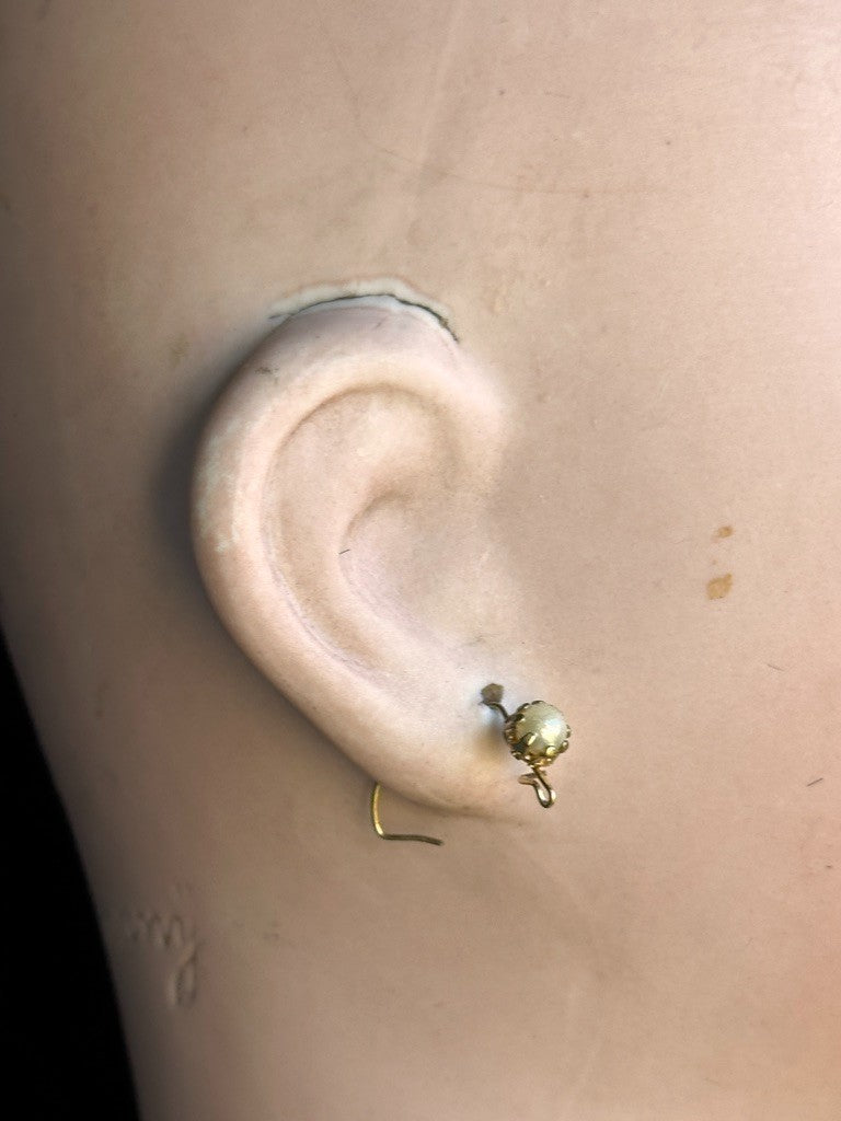 1bb8f14f-8fe1-47ce-85bd-32e889fa12e2