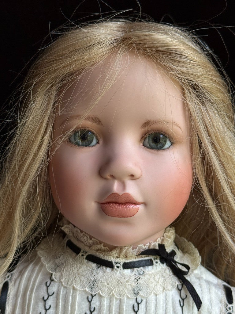 Collectible Porcelain 24” Linda Mason Julaine Doll LE 25 with Certificate Tag