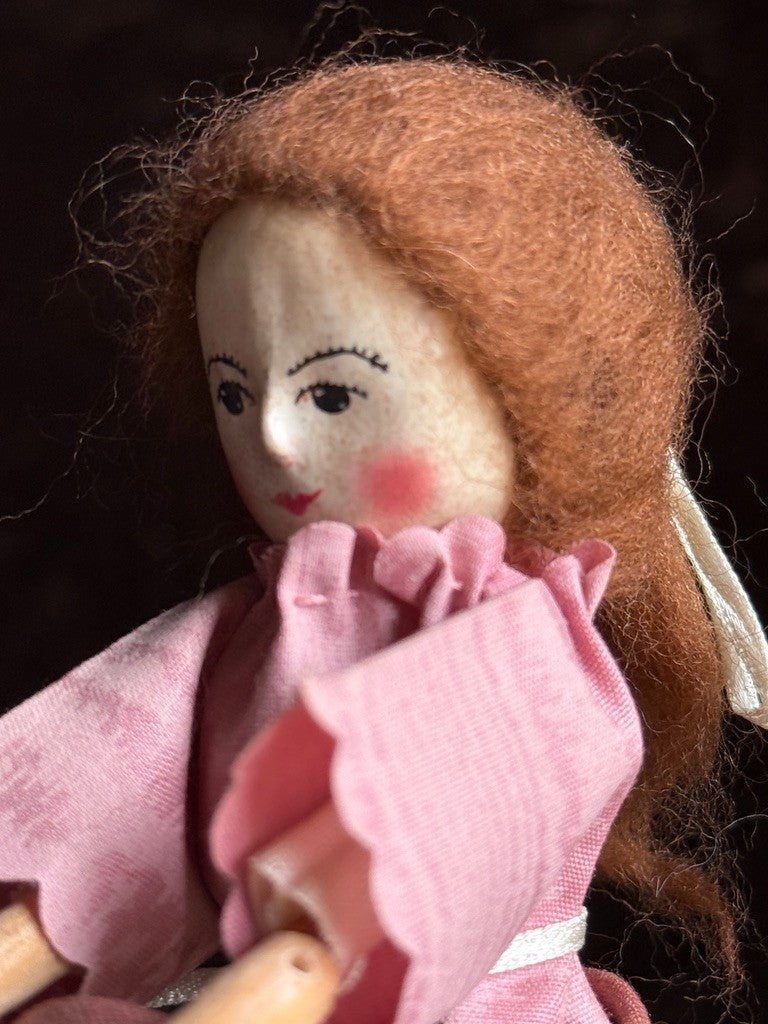 Vintage 1991 Collectible UFDC Artist Judy Brown Carved Wood Peg 6” Doll in Shoe