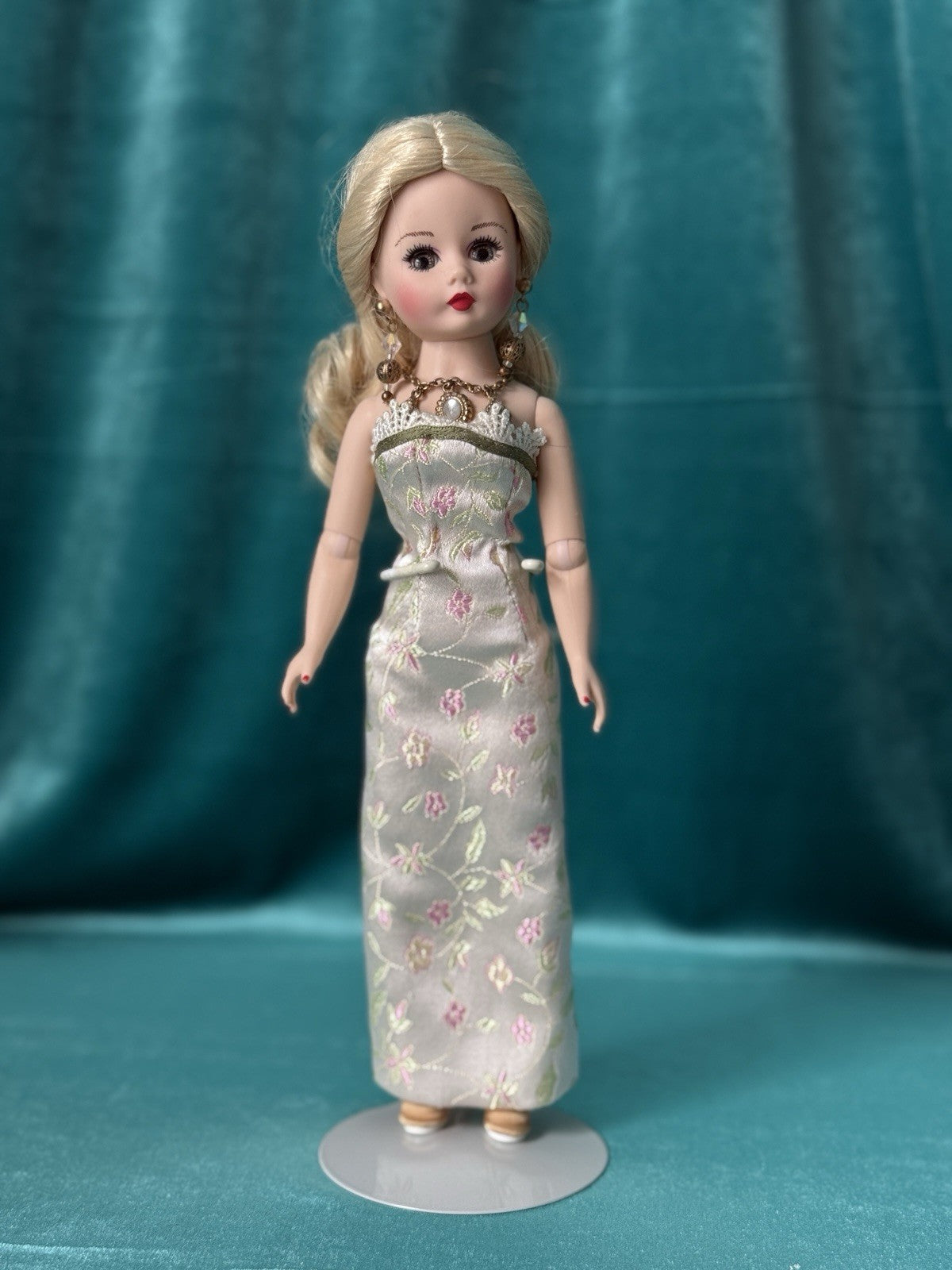 Madame Alexander Catherine Parr 10” Doll Limited Edition 250