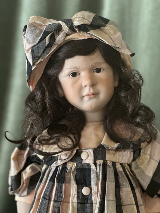 Collectible Artist 24” Porcelain Doll “Ruth” by Ruth Treffeisen LE 60 COA/Box