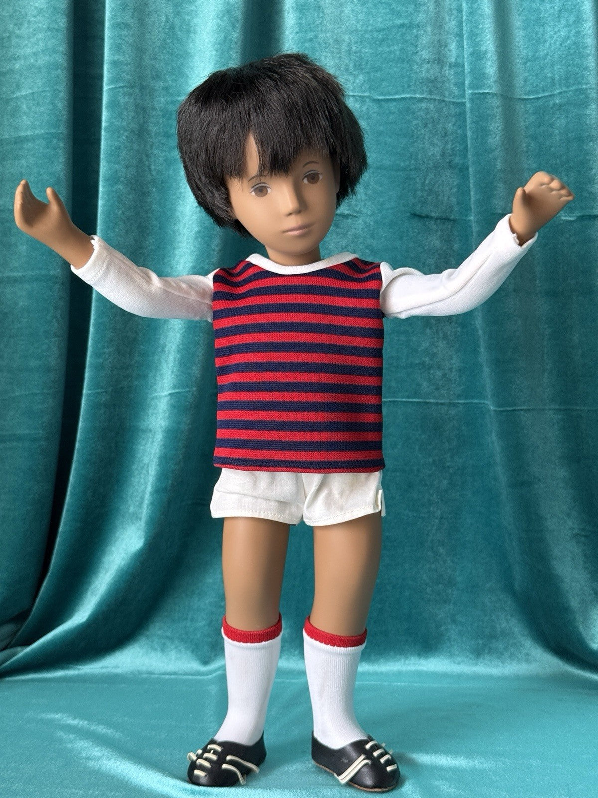 Collectible England Vinyl Sasha 303 Gregor Dark Sport Boy Doll with Box