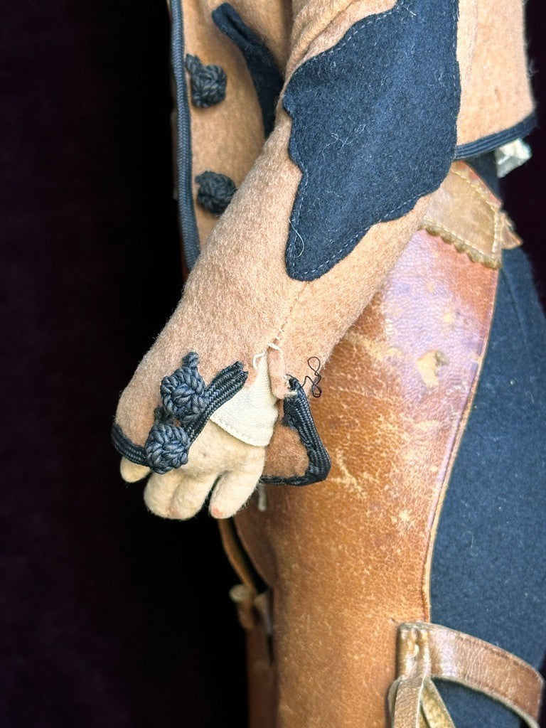 Rare Vintage Spanish TAF Talleres Arte Fuste Cowboy/Gaucho Lenci Style Felt Doll