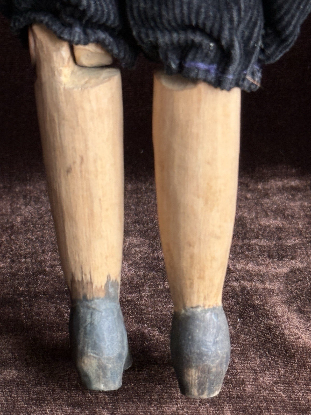 Pair of Vintage Kentucky Style Appalachian Folk Art Carved Wood Dolls