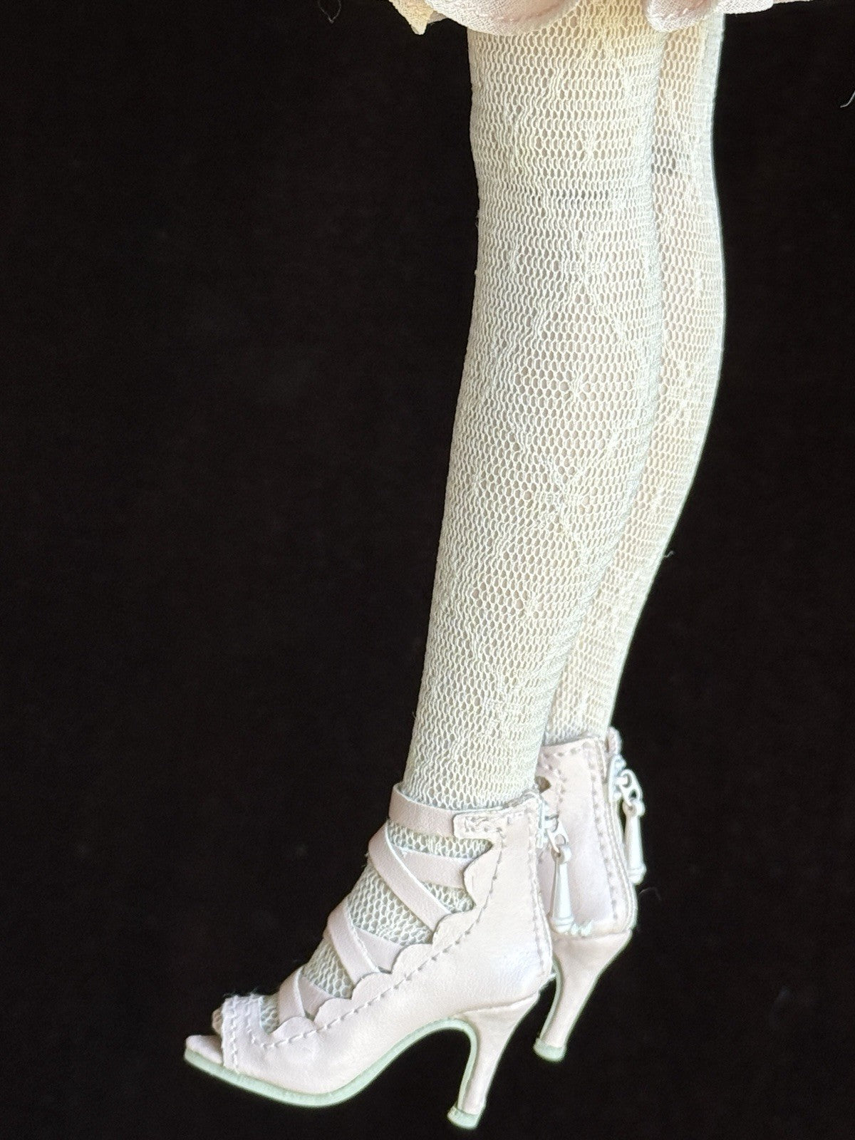 Tonner Ellowyne Wilde Bon Voyage Fashion Doll