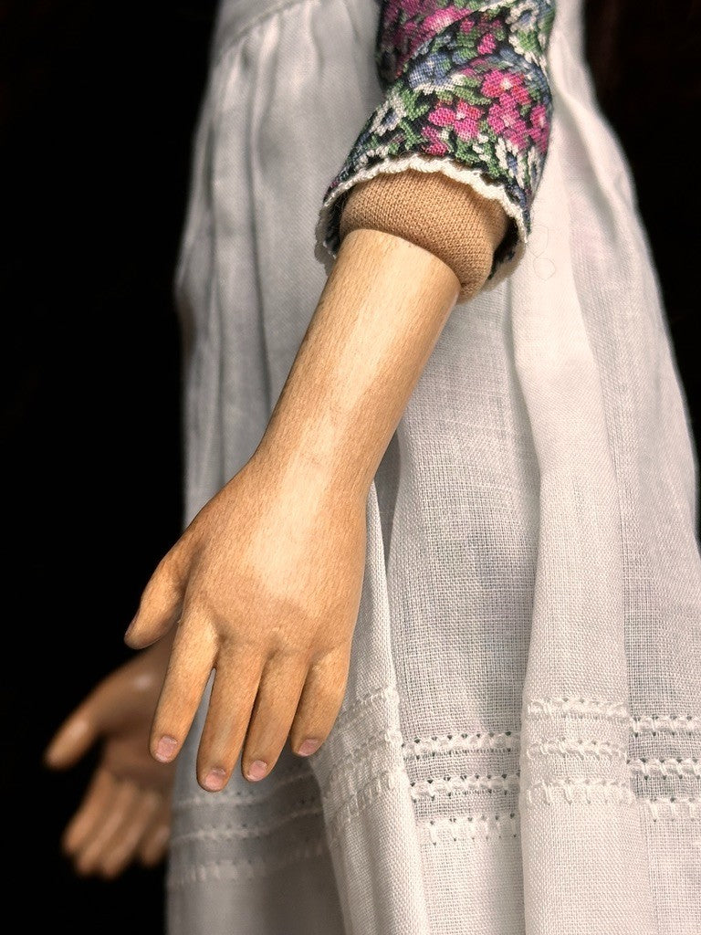 OOAK NIADA Artist Patricia Ryan Brooks 13.5” Wood Hand Carved Doll