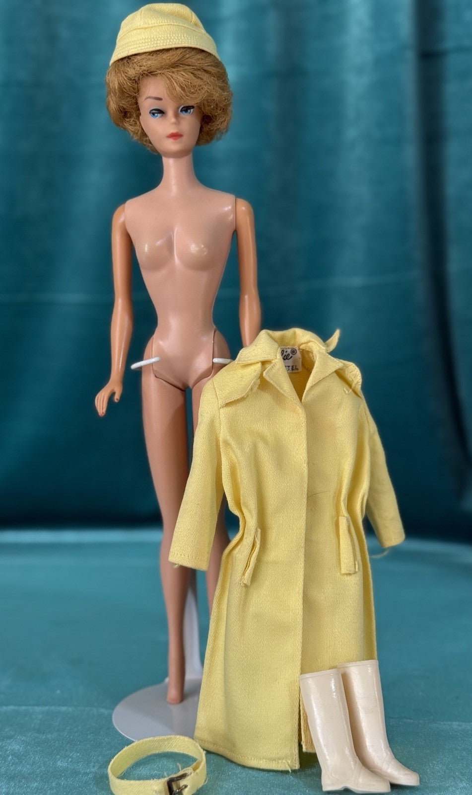 Early Mattel Vintage Blonde Bubblecut Midge Barbie Doll Tagged Outfit