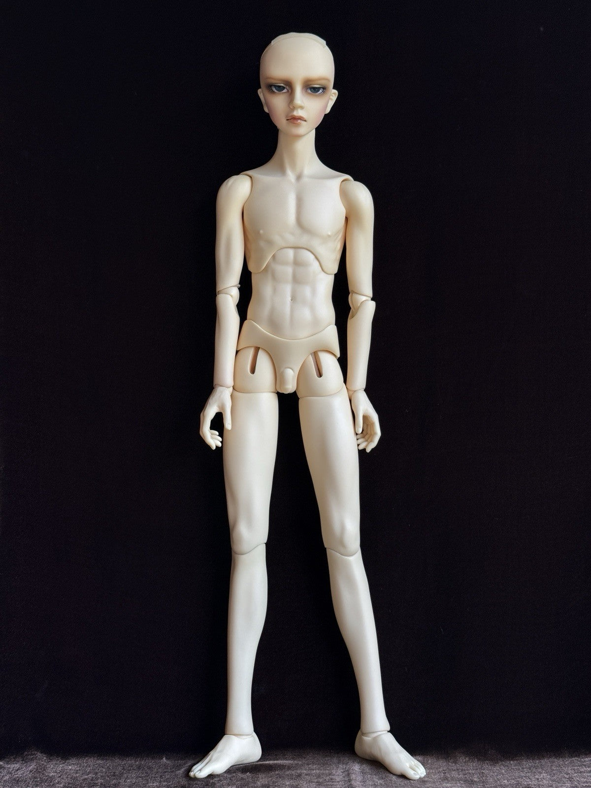 Volks 26” Super Dollfie SD17 Boy Williams The Darkness of Ensign (?) BJD Doll