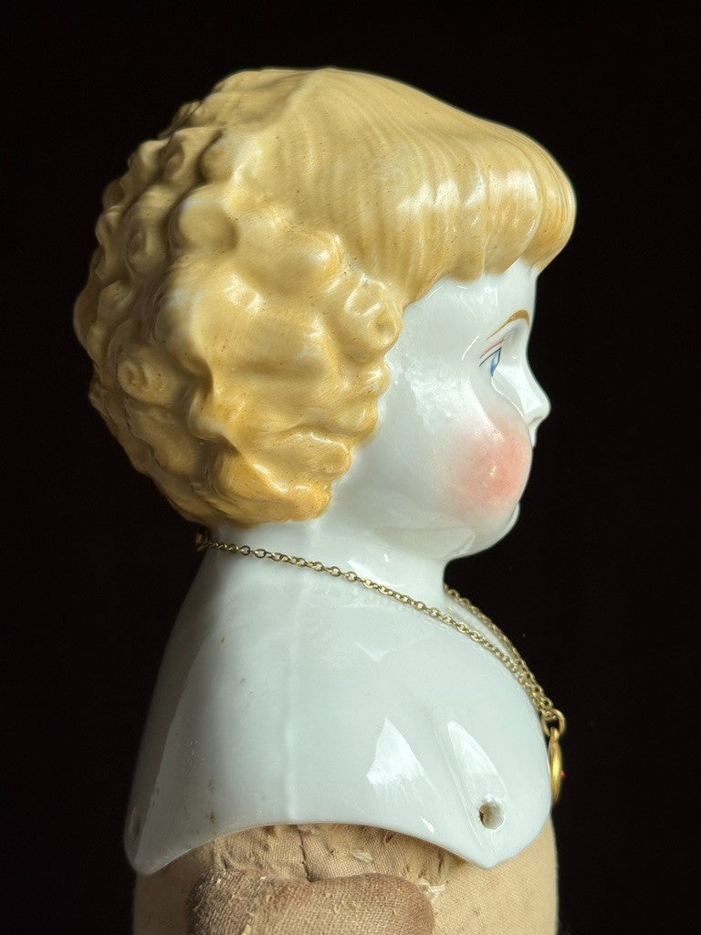 Antique German 21.5” ABG Alt Beck Gottschalck 1000 Highland Mary China Head Doll