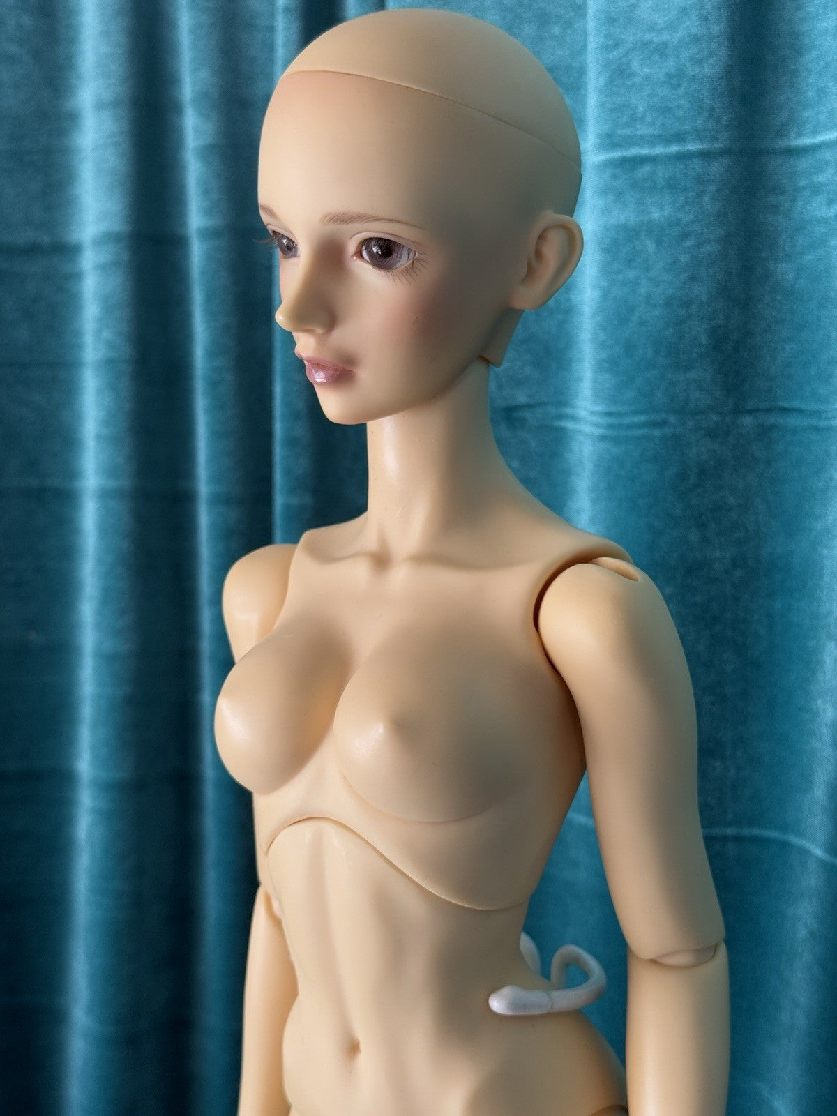Super Dollfie 16 - Amelia - 1/3 Volks Resin Fashion BJD 24” Doll