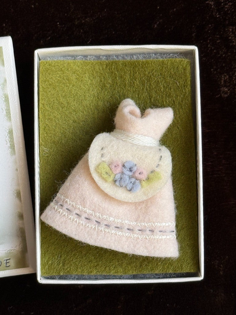 Collectible Maggie lacono 7" Margaret Doll New in Box with UFDC Souvenir Pin