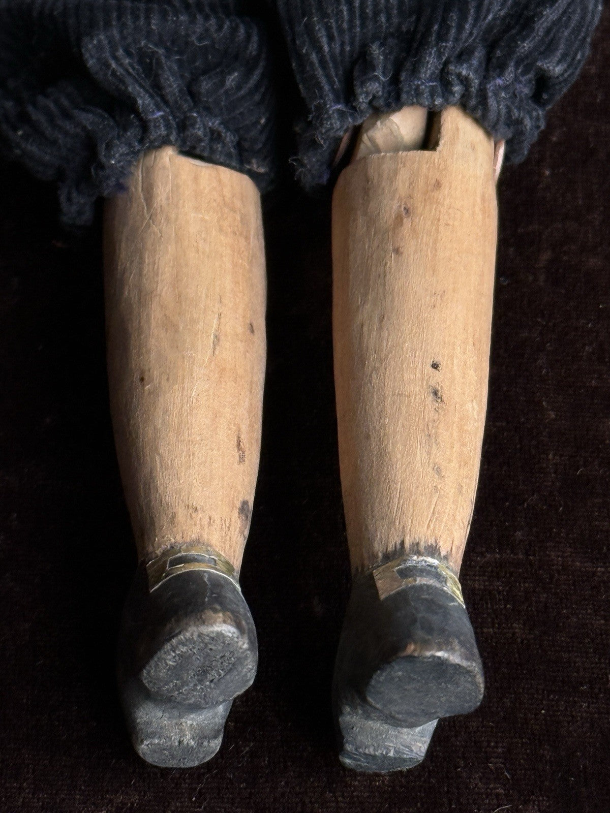 Pair of Vintage Kentucky Style Appalachian Folk Art Carved Wood Dolls