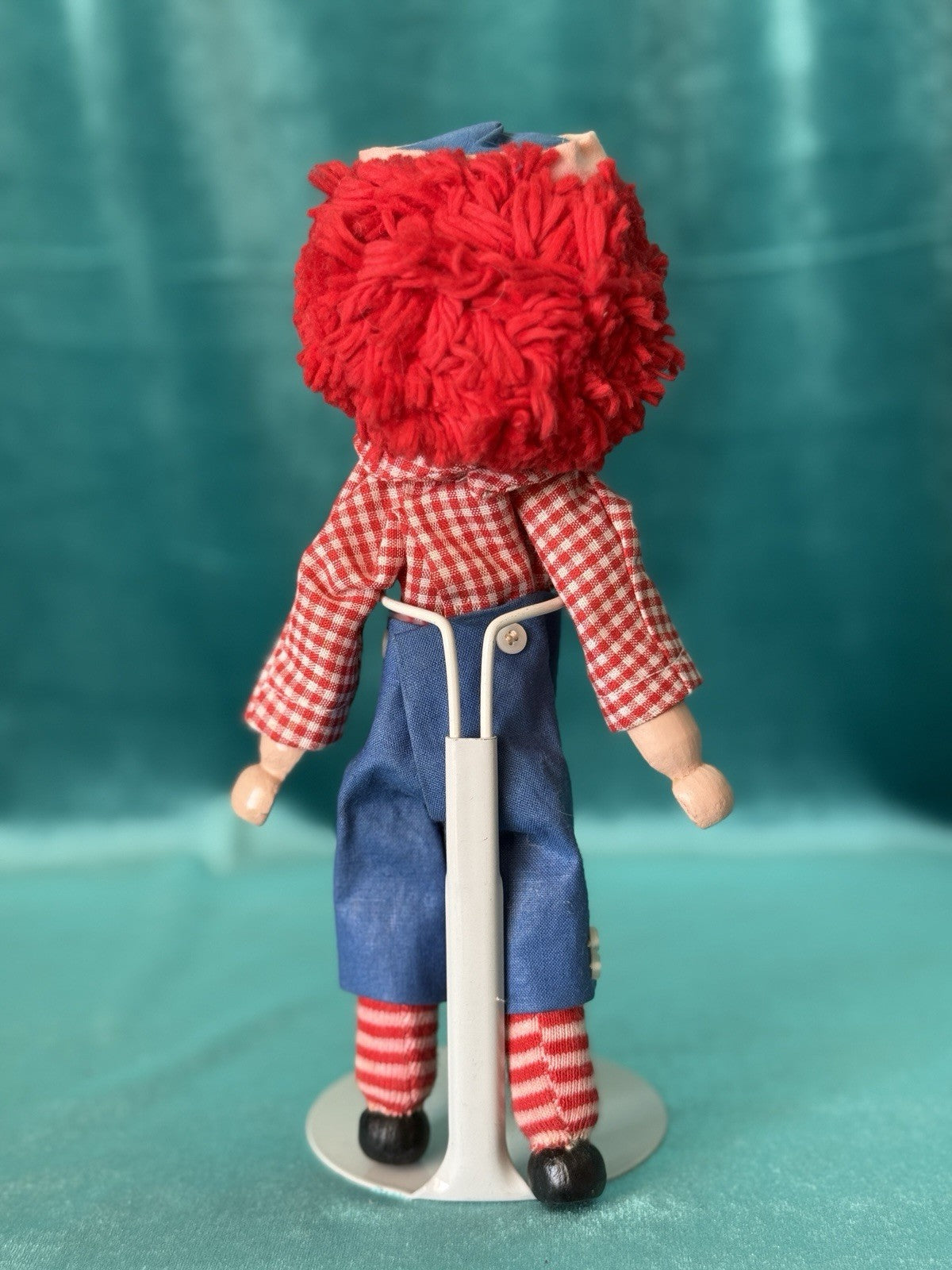 Lot Of 6 Vintage (?) Collectible Raggedy Dolls With Hand painted trunk