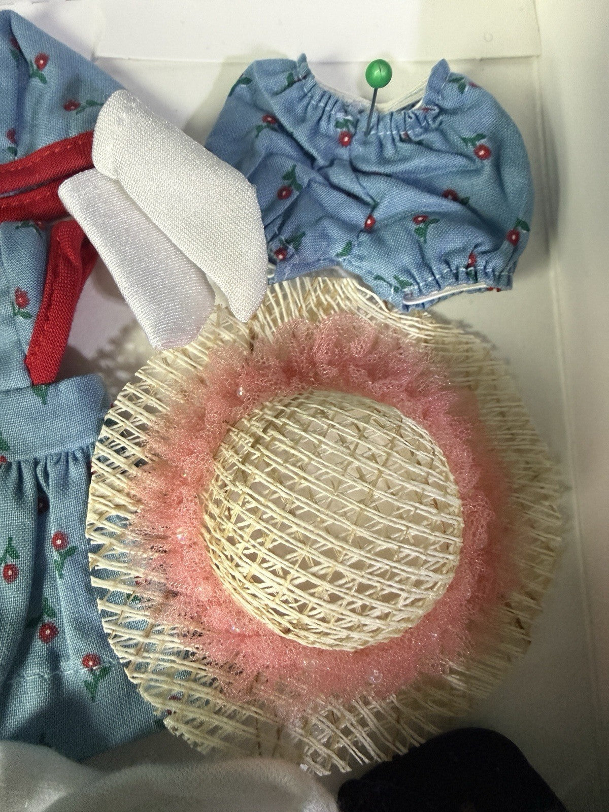 Set Of 2 Complete Outfits For Ruby Red Galleria 8" Doll