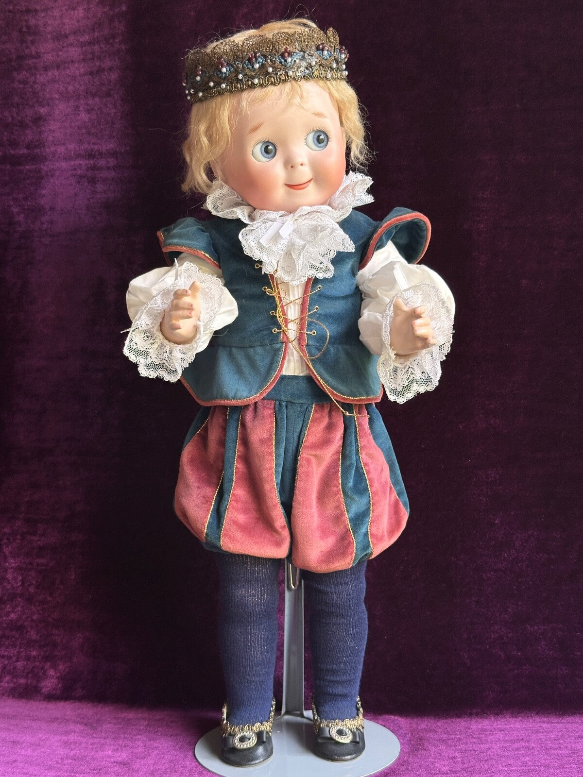 Porcelain Composition 20” Reproduction of Antique JDK Kestner Googly 221 Doll