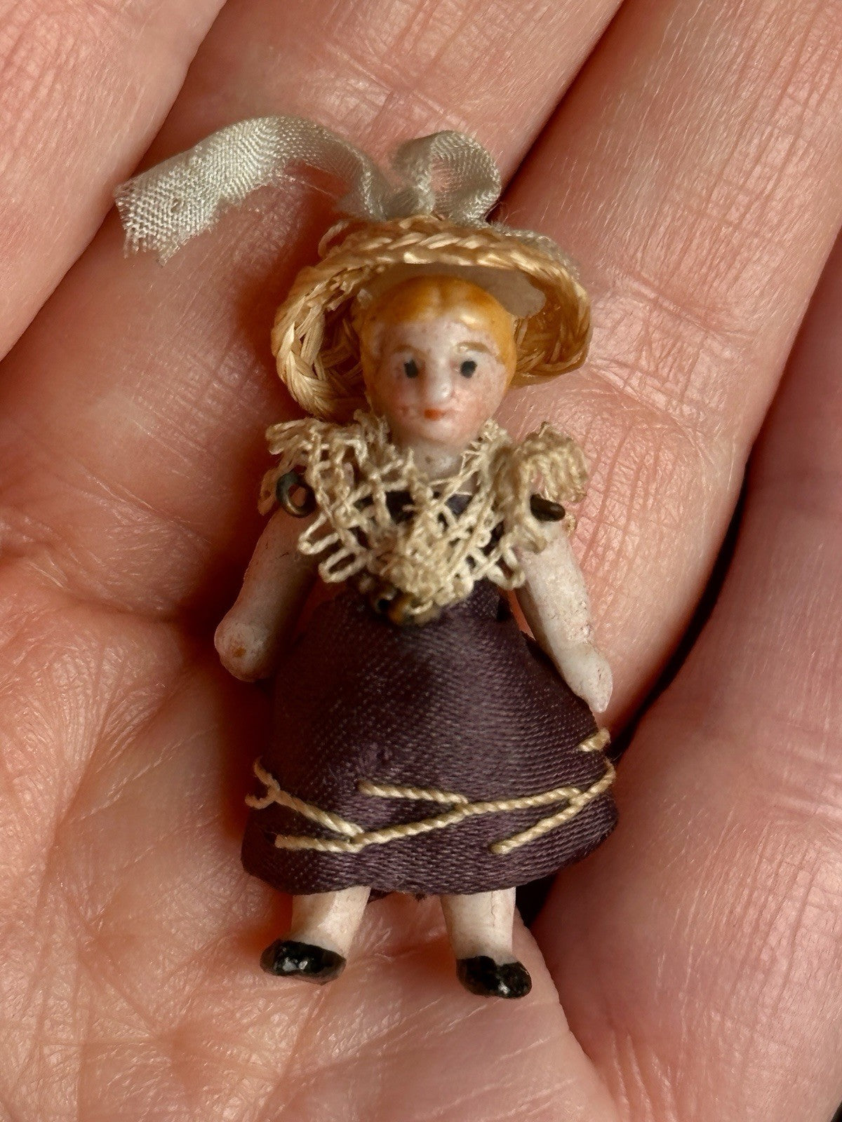 Antique Carl Horn Hertwig Set Of 3 Miniature/tiny  German   Bisque, Dolls