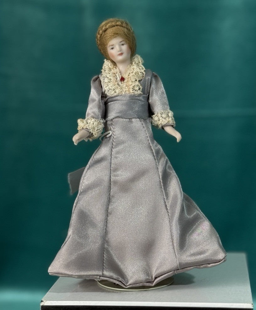 Porcelain/Cloth Reproduction Of Miniature Dollhouse 6” Lady Doll