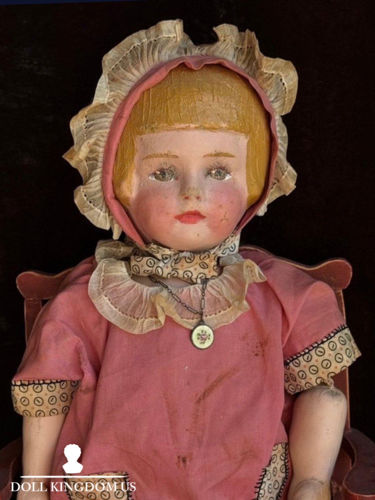 Antique American  Martha Chase Bob Hairstyle Oil Painted Stockinette Girl Doll