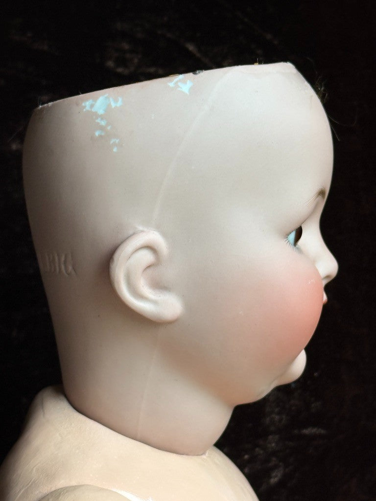 Antique German 22" Simon & Halbig Kammer & Reinhardt 126 Bisque Head Baby Doll