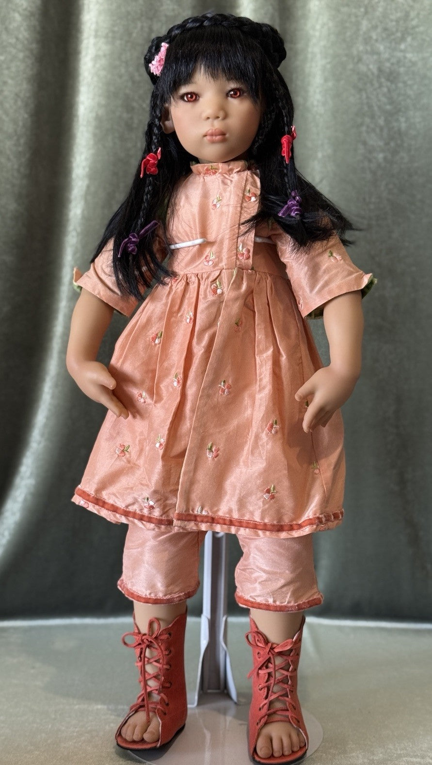MIB Vinyl Annette Himstedt 26” Doll “Mia Yin” 1999 Box/COA/Tag
