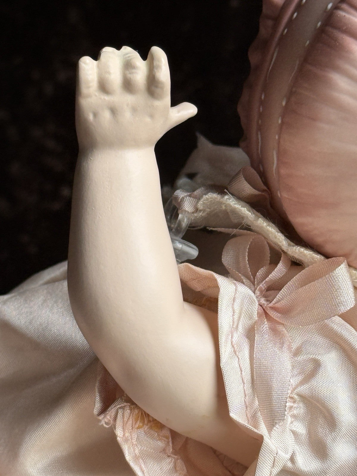 Collectible UFDC Artist Darlene Lane Porcelain/Composition 10.5” Carrissa Doll