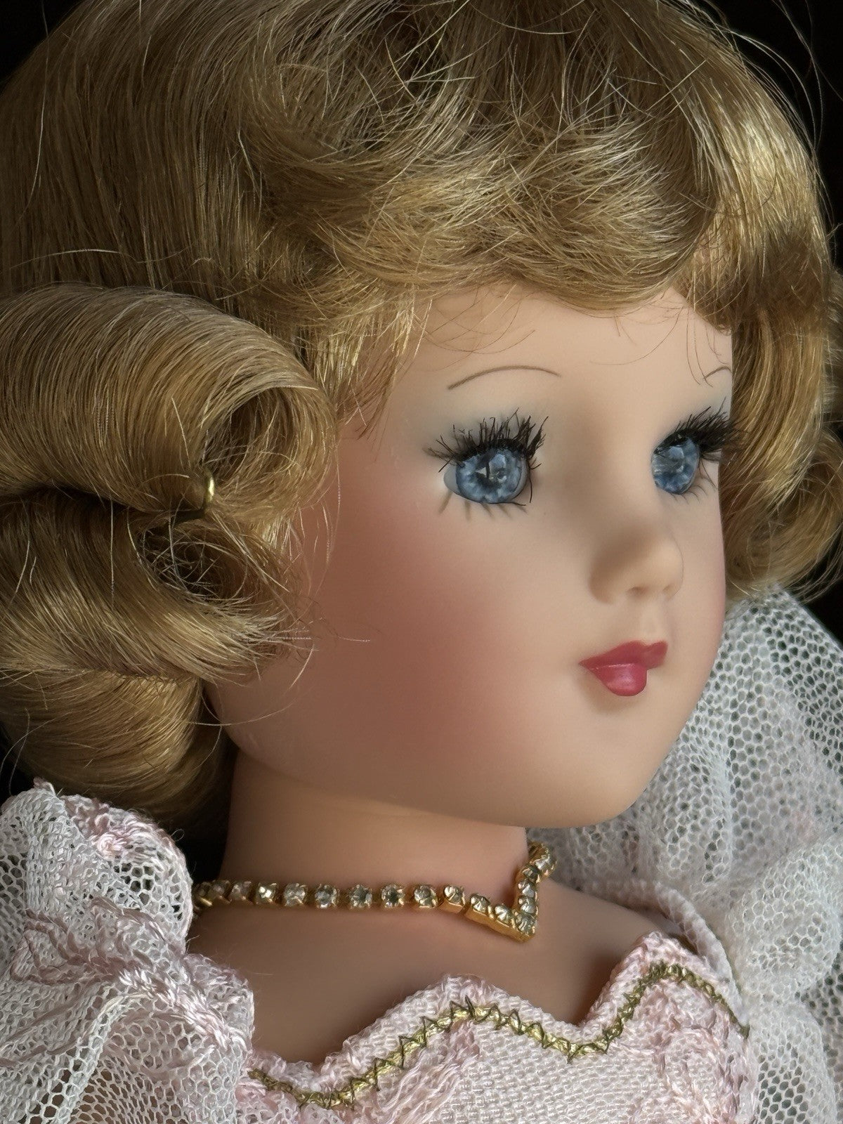 Modern Mary Hoyer Mary Lynne Vinyl Doll LE 100 in Box