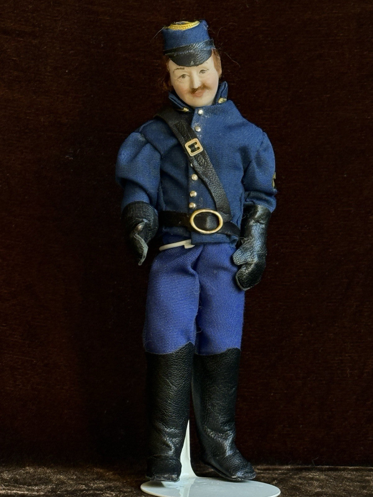 Miniature Artist Porcelain Dollhouse 1:12 Soldier Character Doll