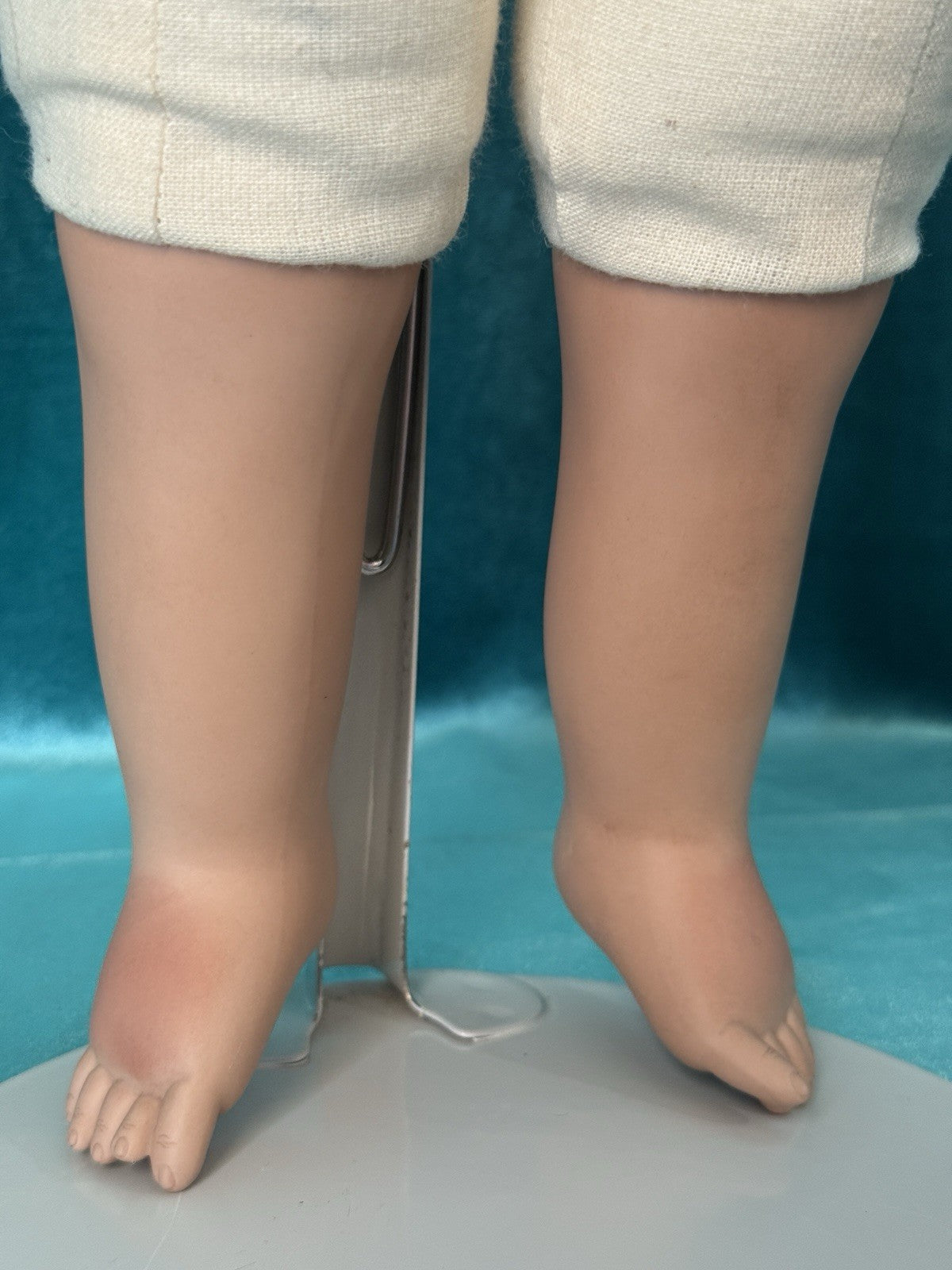 Vintage 1990’s Original Porcelain 20” Doll “Lin” By Grossle-Schmidt LE 300