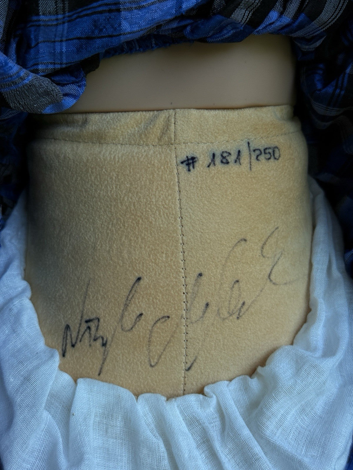Lifelike Collectible Zwergnase 26” Vinyl Doll Alberta 1997 LE 250 New in Box