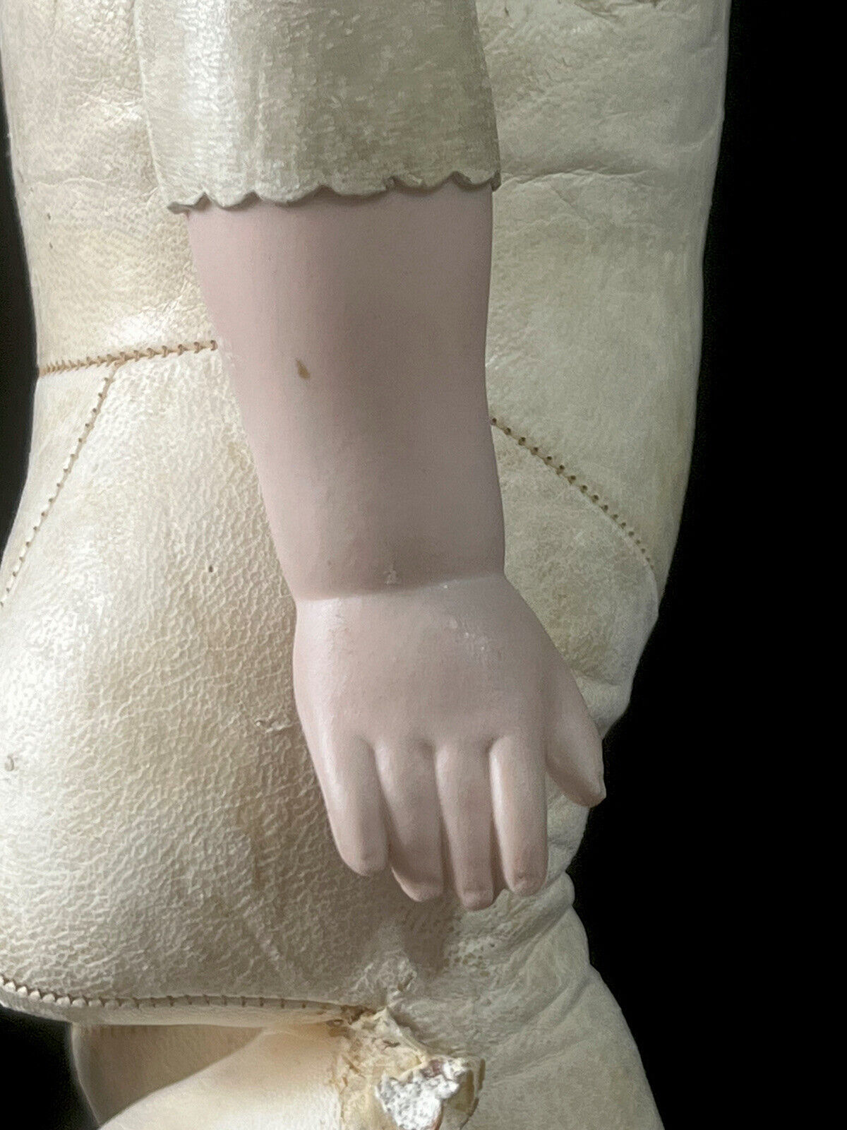 Antique German Early Simon Halbig  20” Doll Turned Head Mold 1010 Leather Body