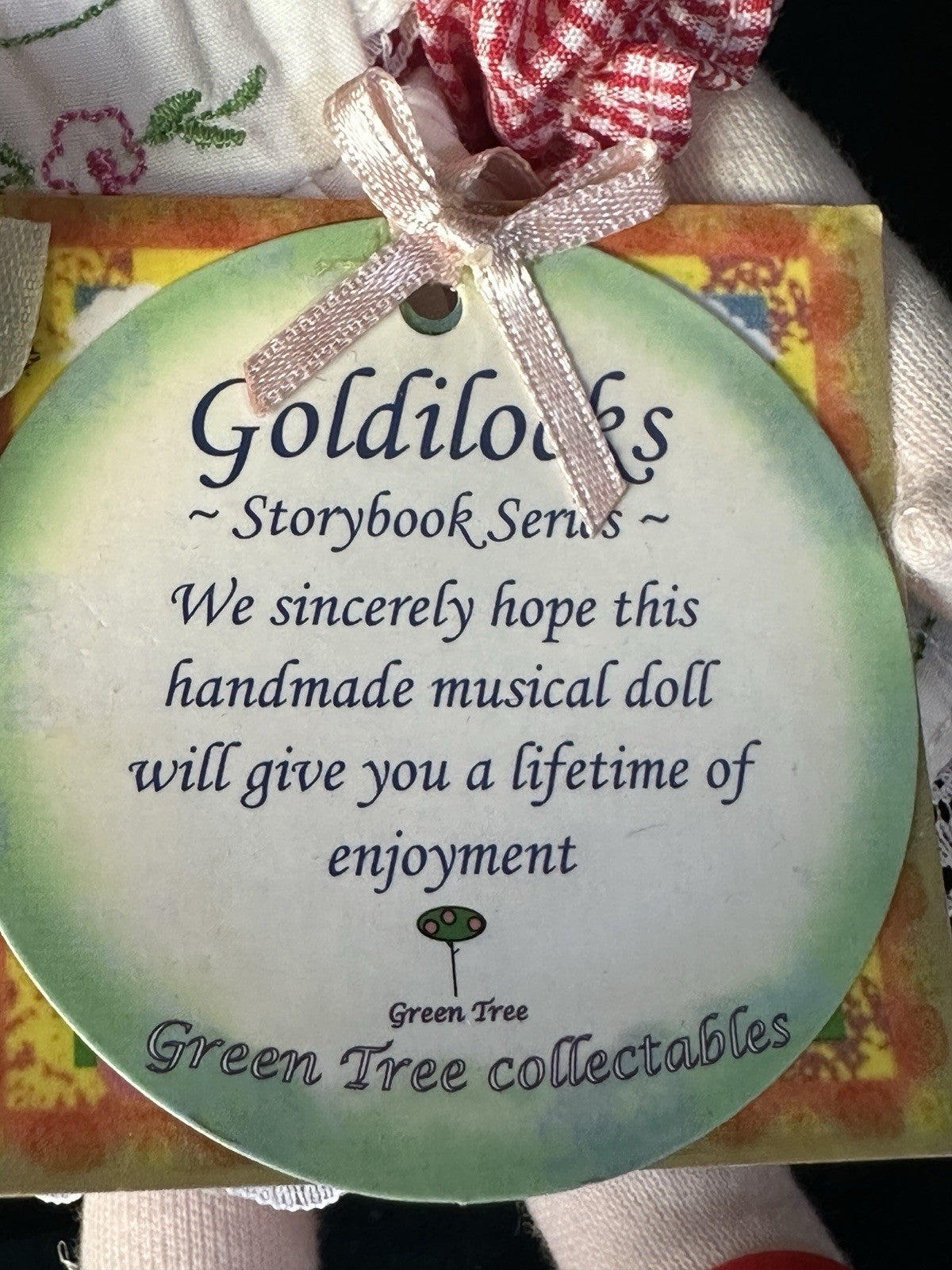 Lot Of 2 Green Tree Collectables Musical Dolls: Dorothy Wizard of Oz /Goldilocks