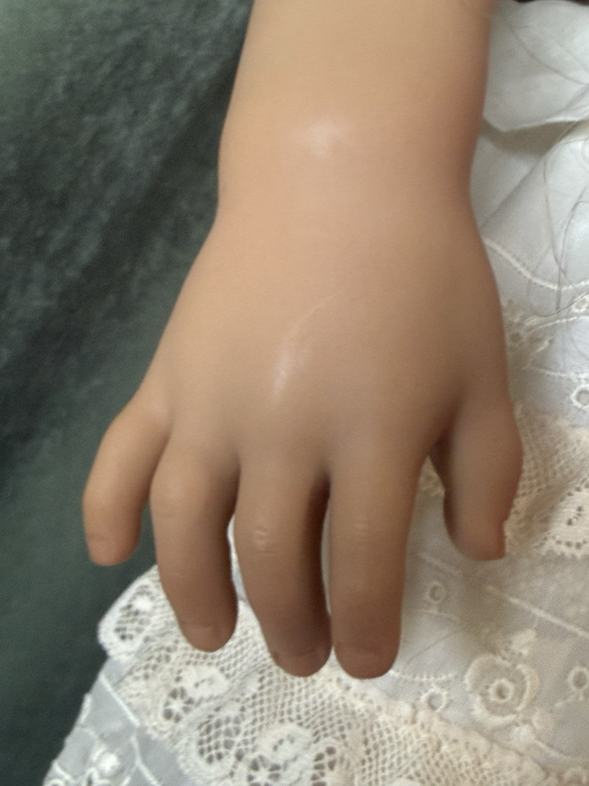 Vinyl Annette Himstedt 32” Doll “Sanfra” Year 2000 Ribbon