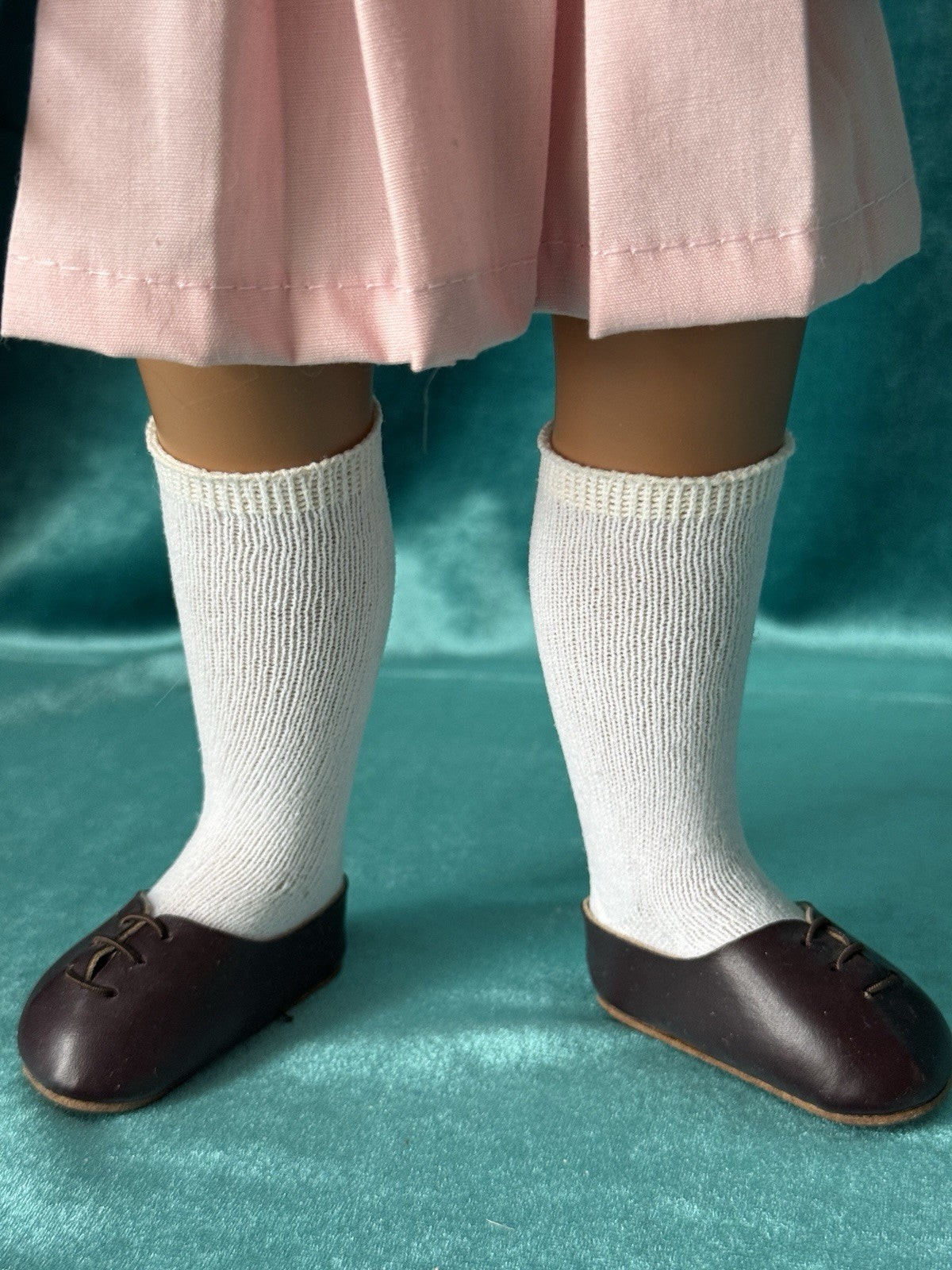 Collectible England Vinyl Sasha Brunette Pink Dress 103 Girl Doll with Box/Tag