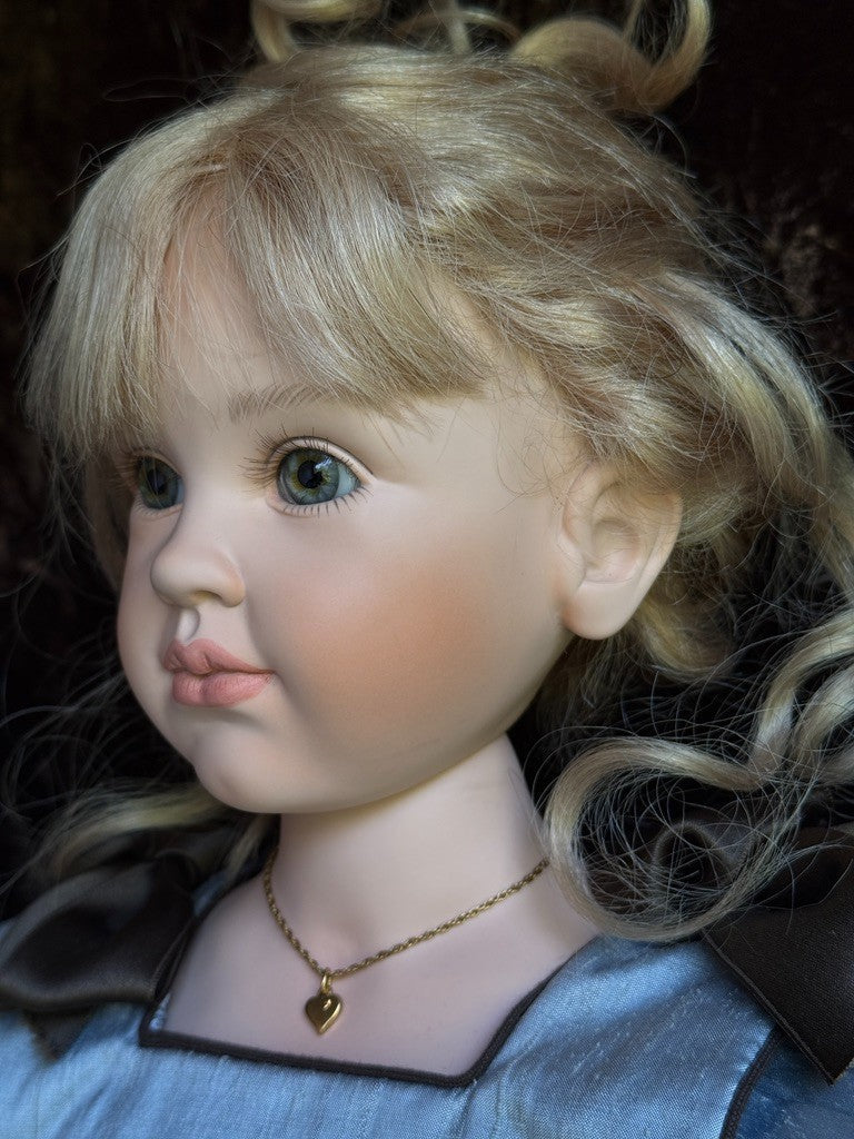 Collectible Vinyl 30” Margot Doll by Hildegard Gunzel WMP LE 750 in Box