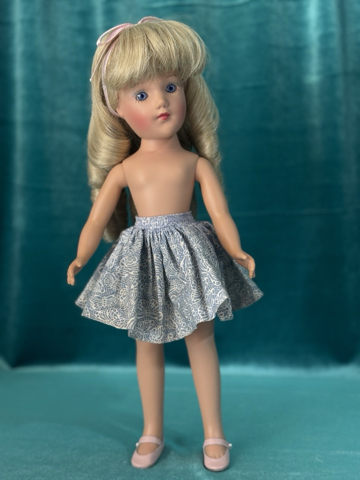 Modern Mary Hoyer Mary Lynne Saunders Vinyl 13” Doll