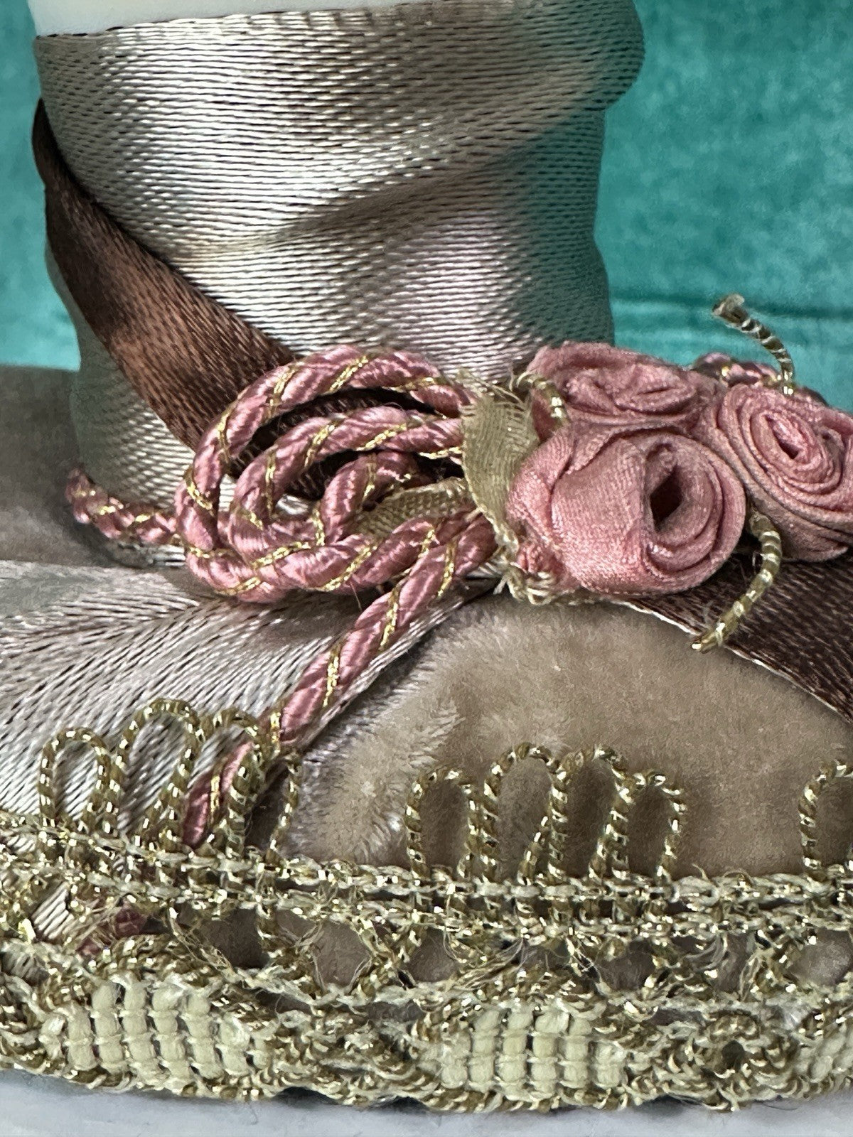 Large 7” Antique German Porcelain Volkstedt Rudolstadt Half Doll Pin Cushion