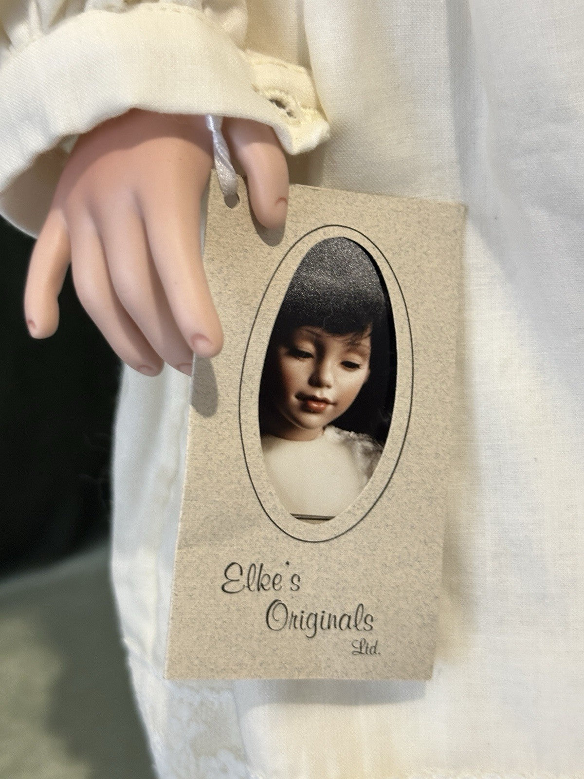 Collectable Elke’s Original Porcelain 25” Doll “Alicia” Box/COA/Book LE 132/250