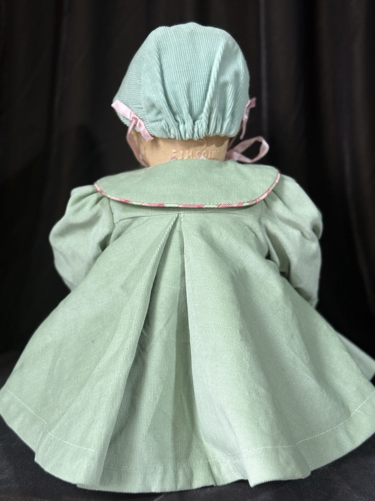Vintage American E.I.H Horsman Composition 20” Doll “Dimples”
